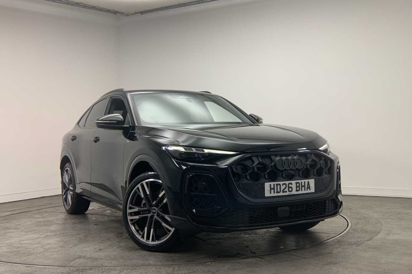 Main listing image - Audi Q5
