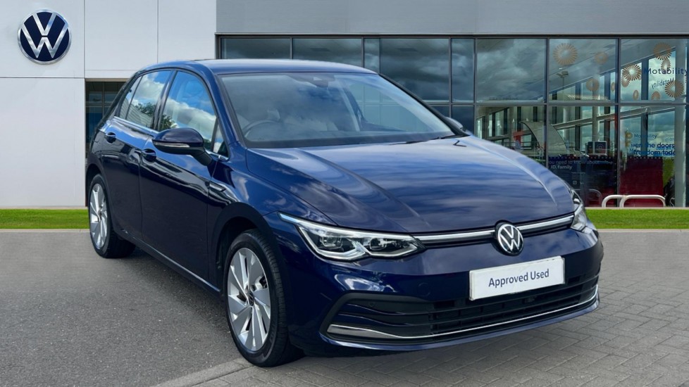 Main listing image - Volkswagen Golf
