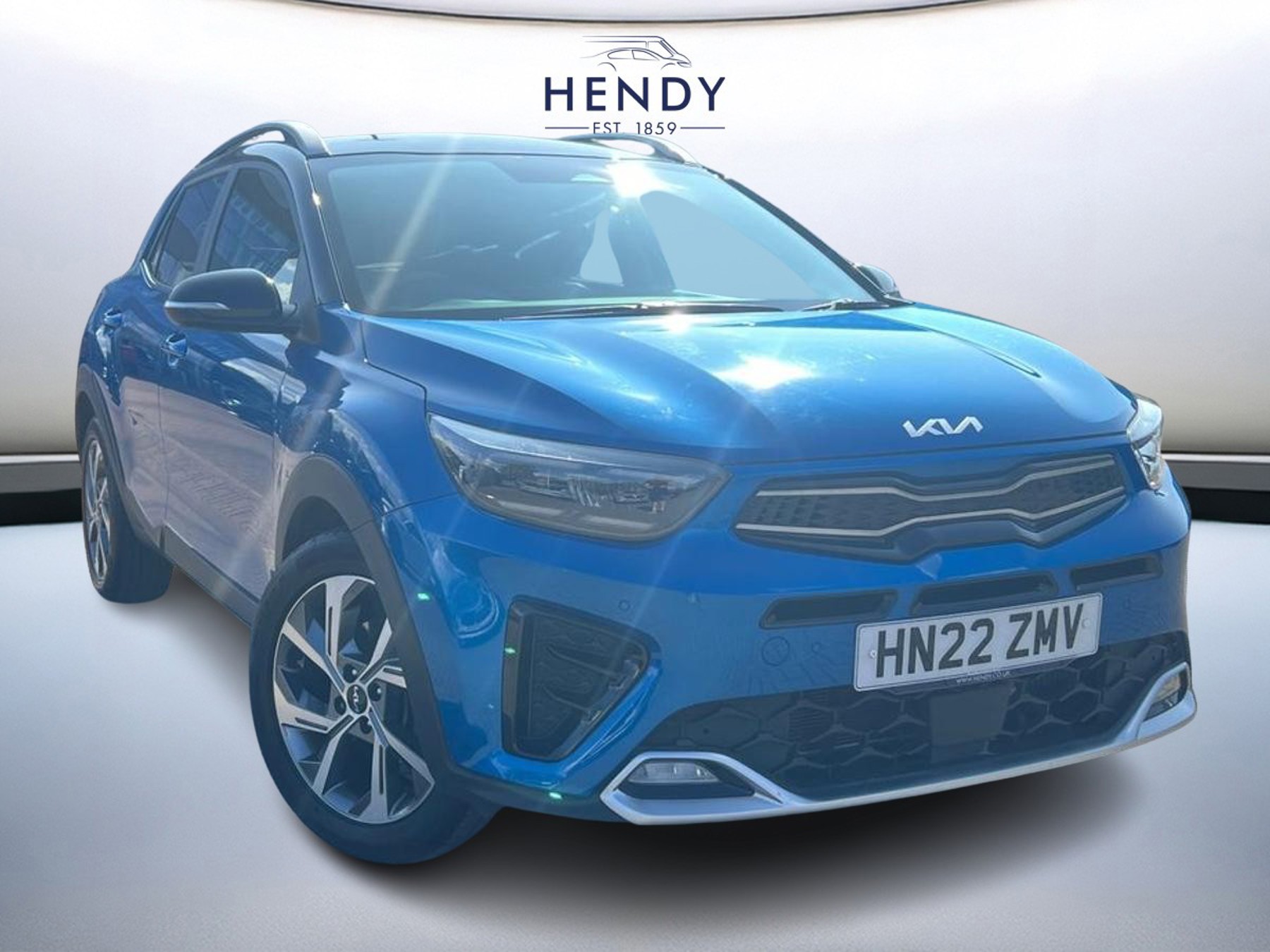 Main listing image - Kia Stonic