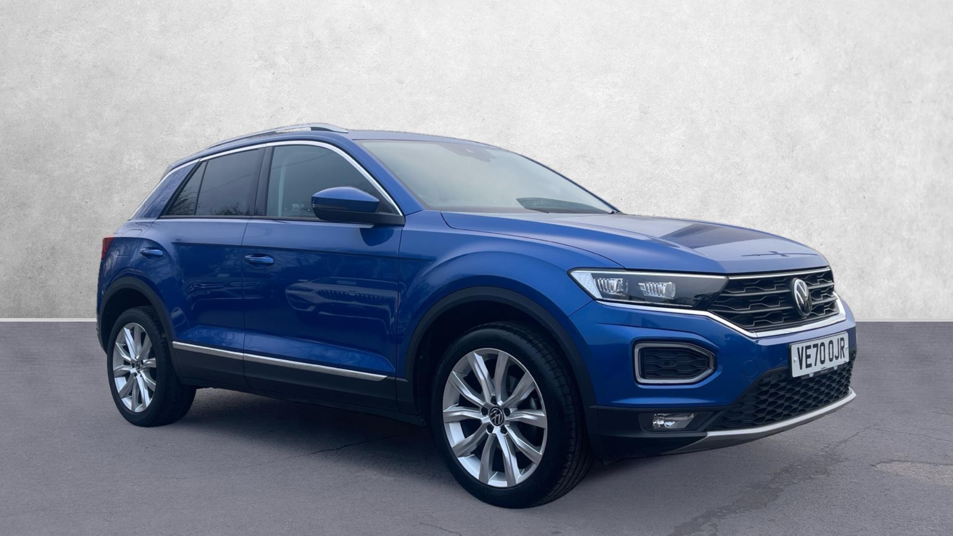 Main listing image - Volkswagen T-Roc