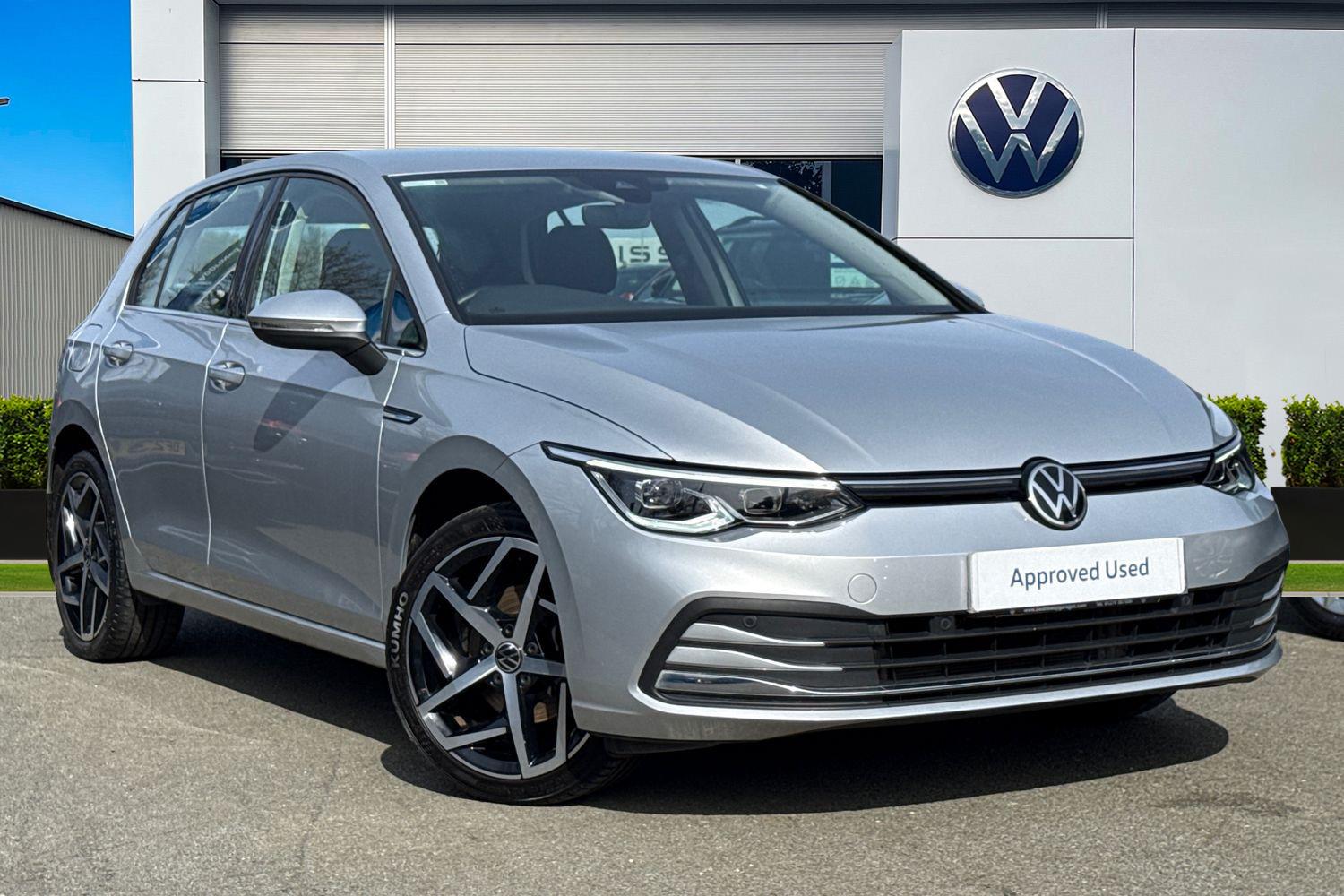 Main listing image - Volkswagen Golf