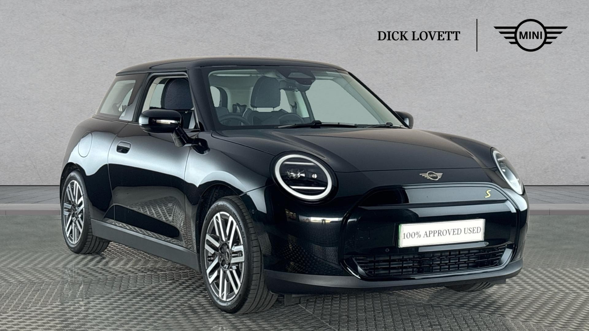 Main listing image - MINI Electric