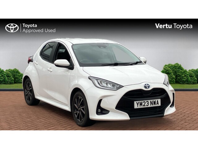 Main listing image - Toyota Yaris