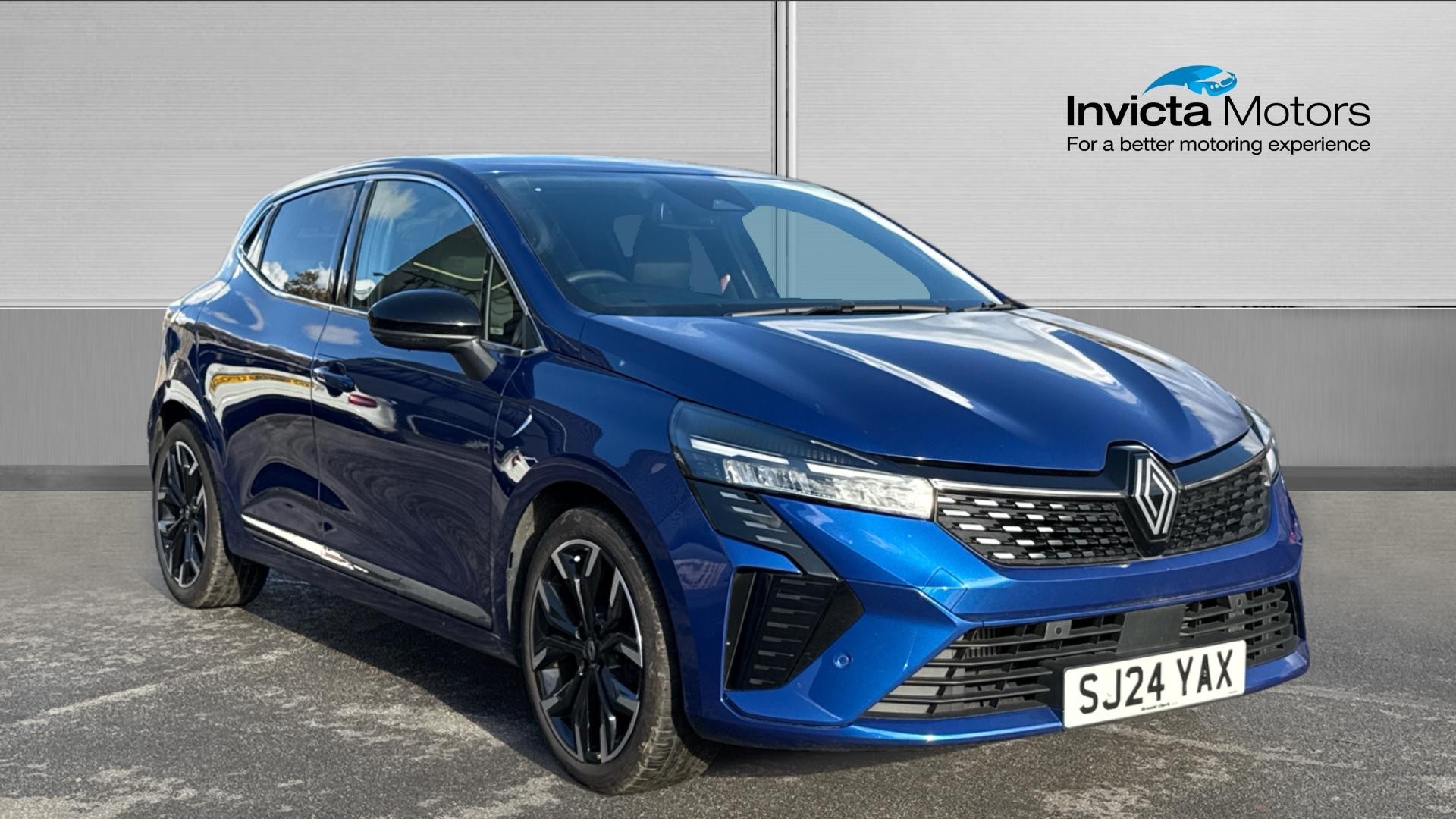 Main listing image - Renault Clio