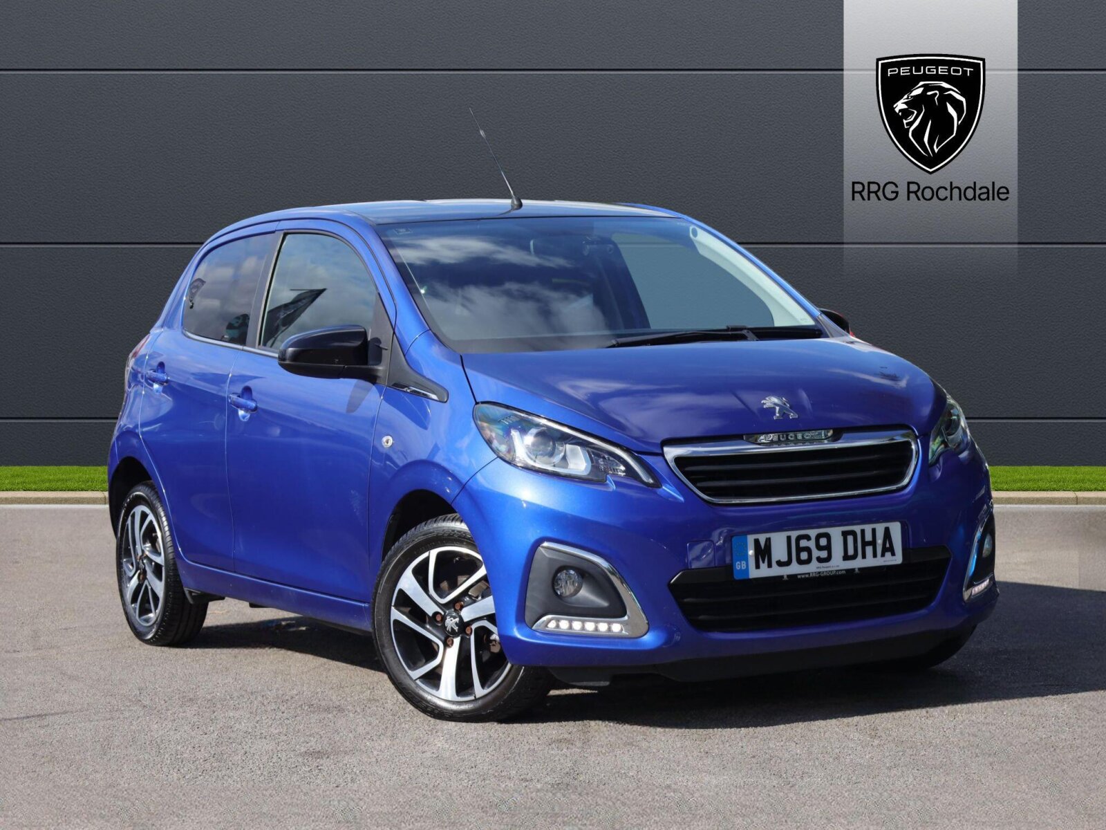 Main listing image - Peugeot 108
