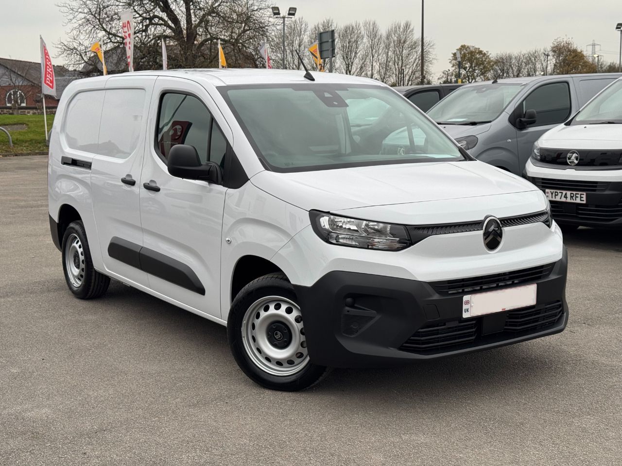 Main listing image - Citroen Berlingo Van