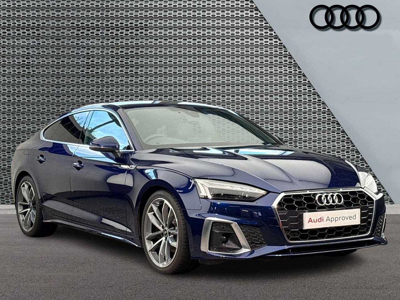 Main listing image - Audi A5