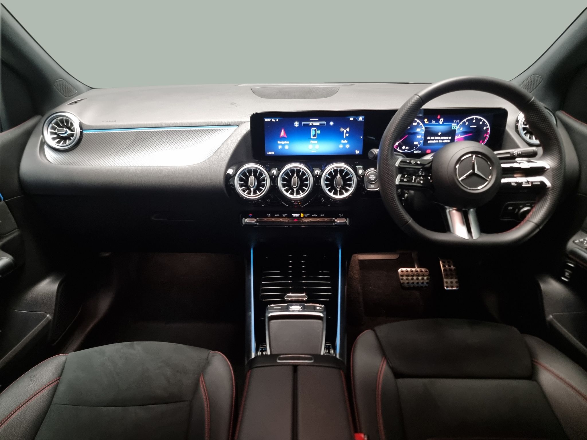 Main listing image - Mercedes-Benz B-Class