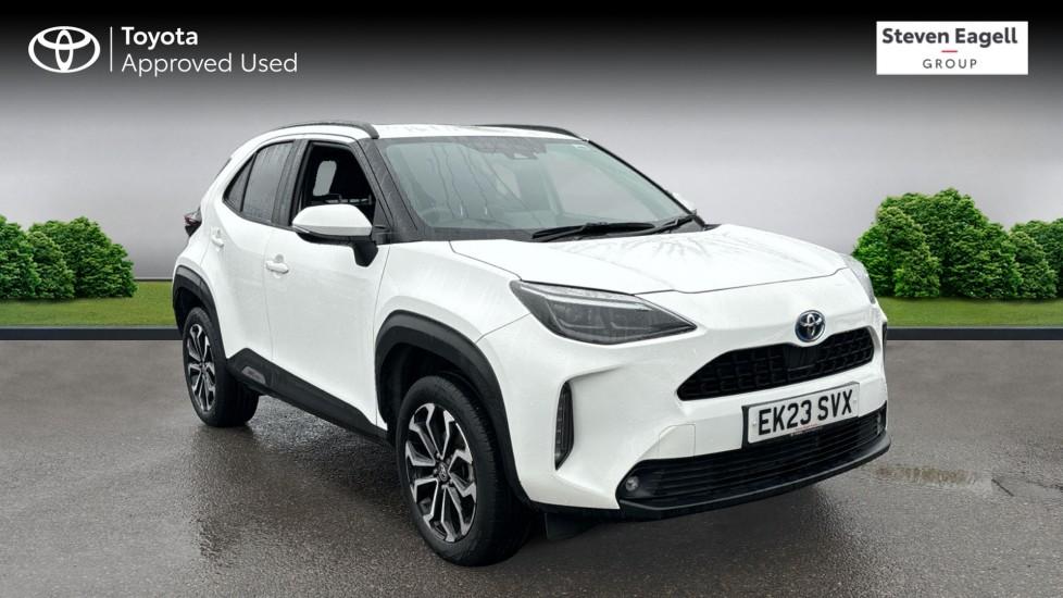 Main listing image - Toyota Yaris Cross