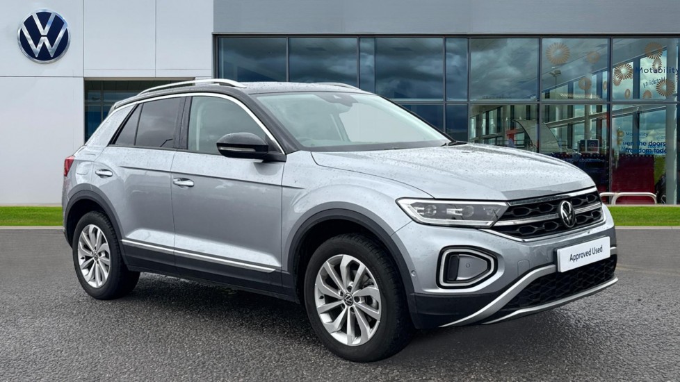 Main listing image - Volkswagen T-Roc