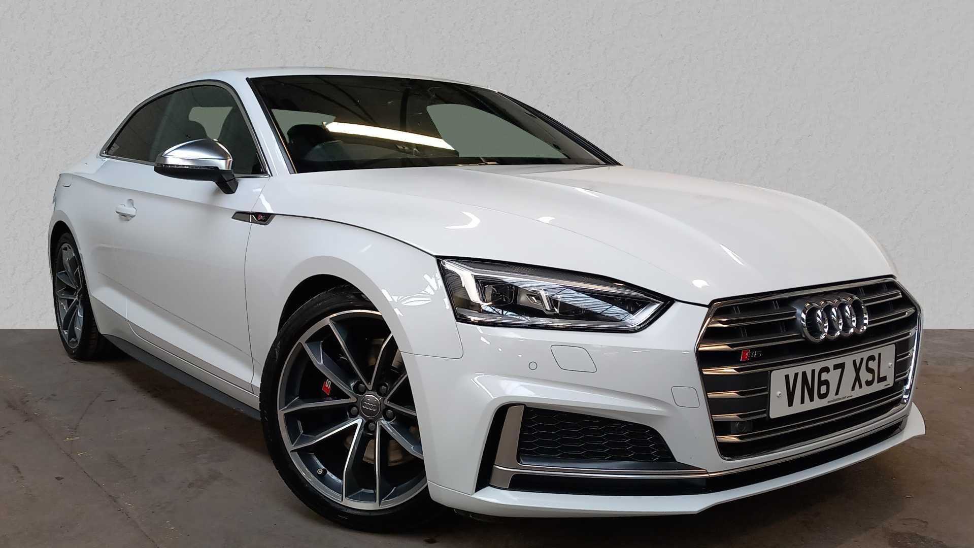 Main listing image - Audi S5