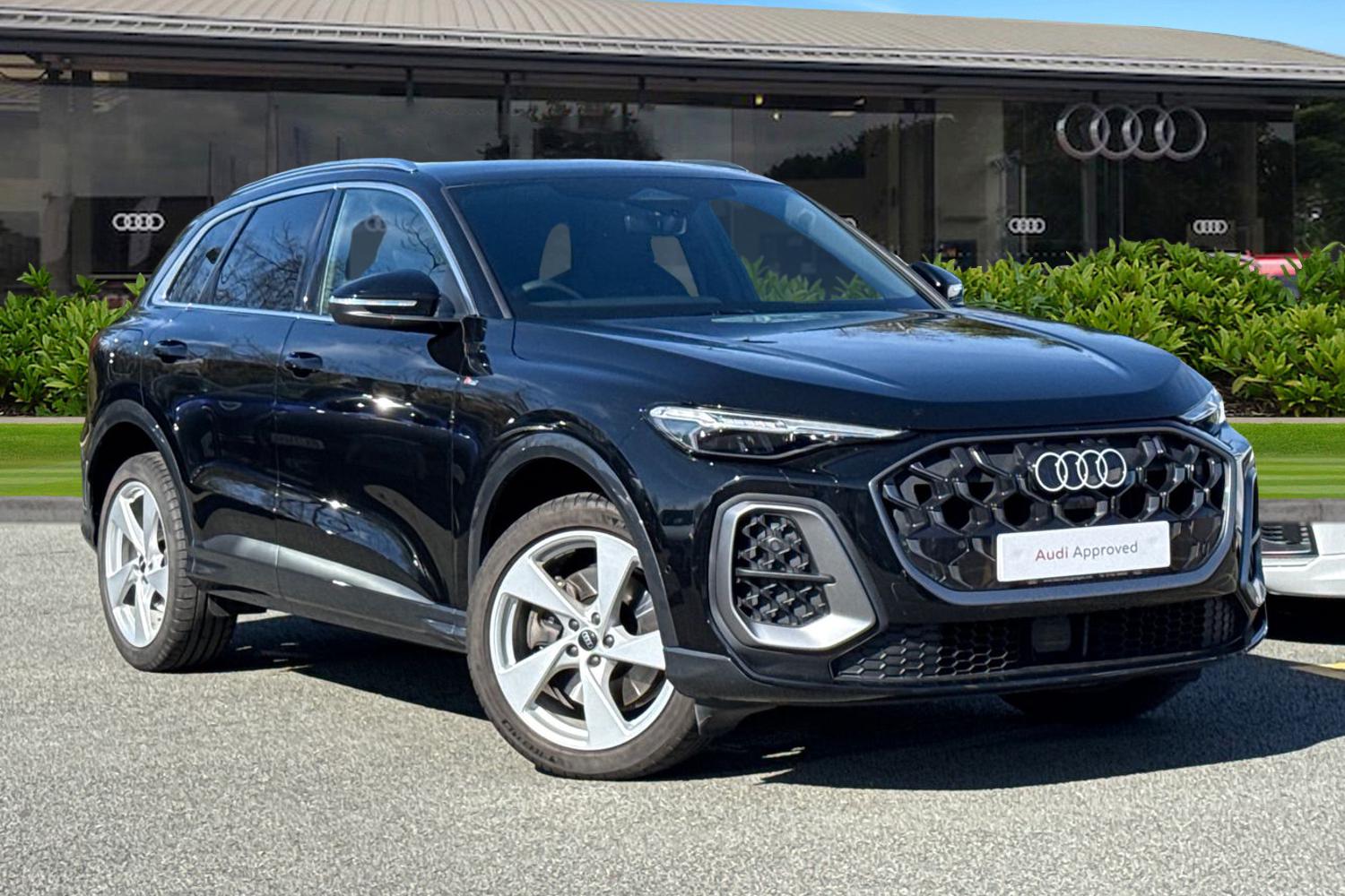 Main listing image - Audi Q5