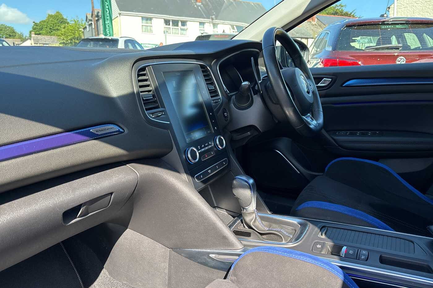 Main listing image - Renault Megane