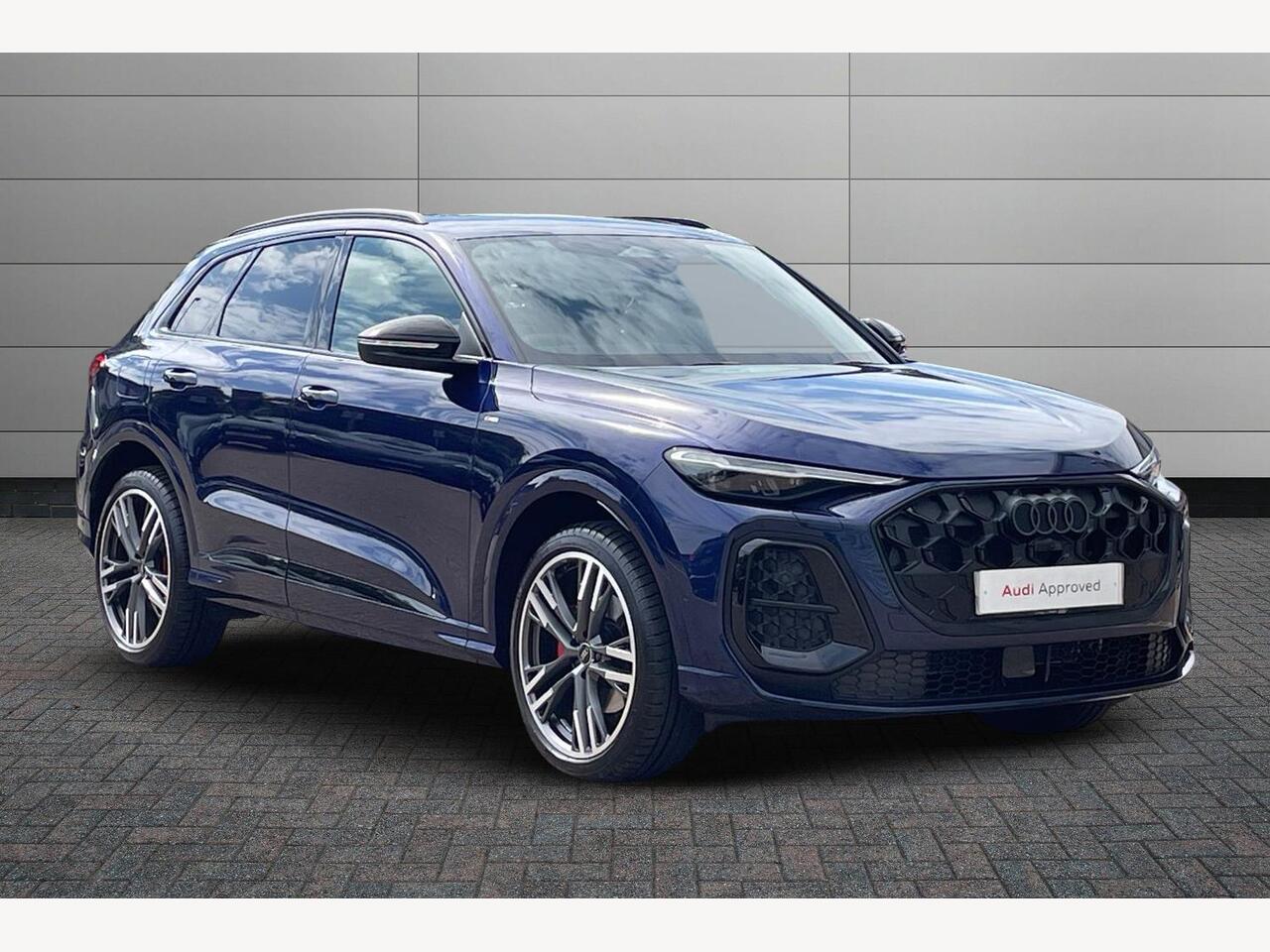 Main listing image - Audi Q5