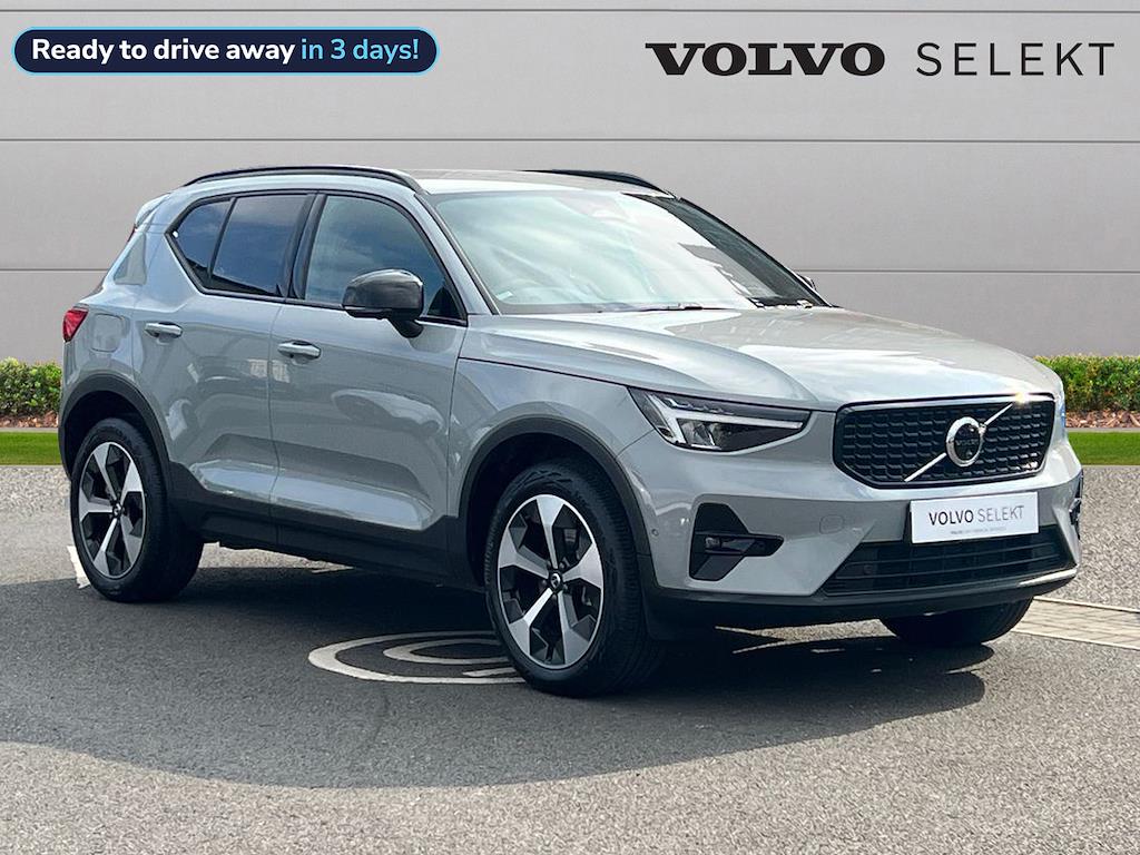 Main listing image - Volvo XC40