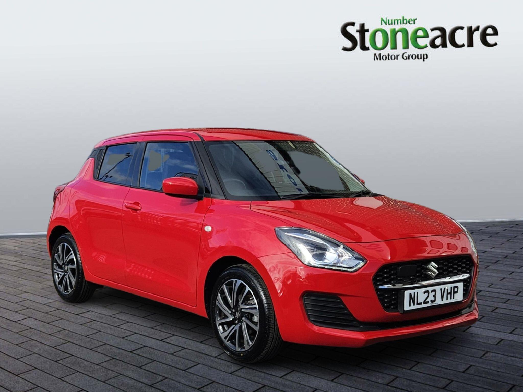 Main listing image - Suzuki Swift