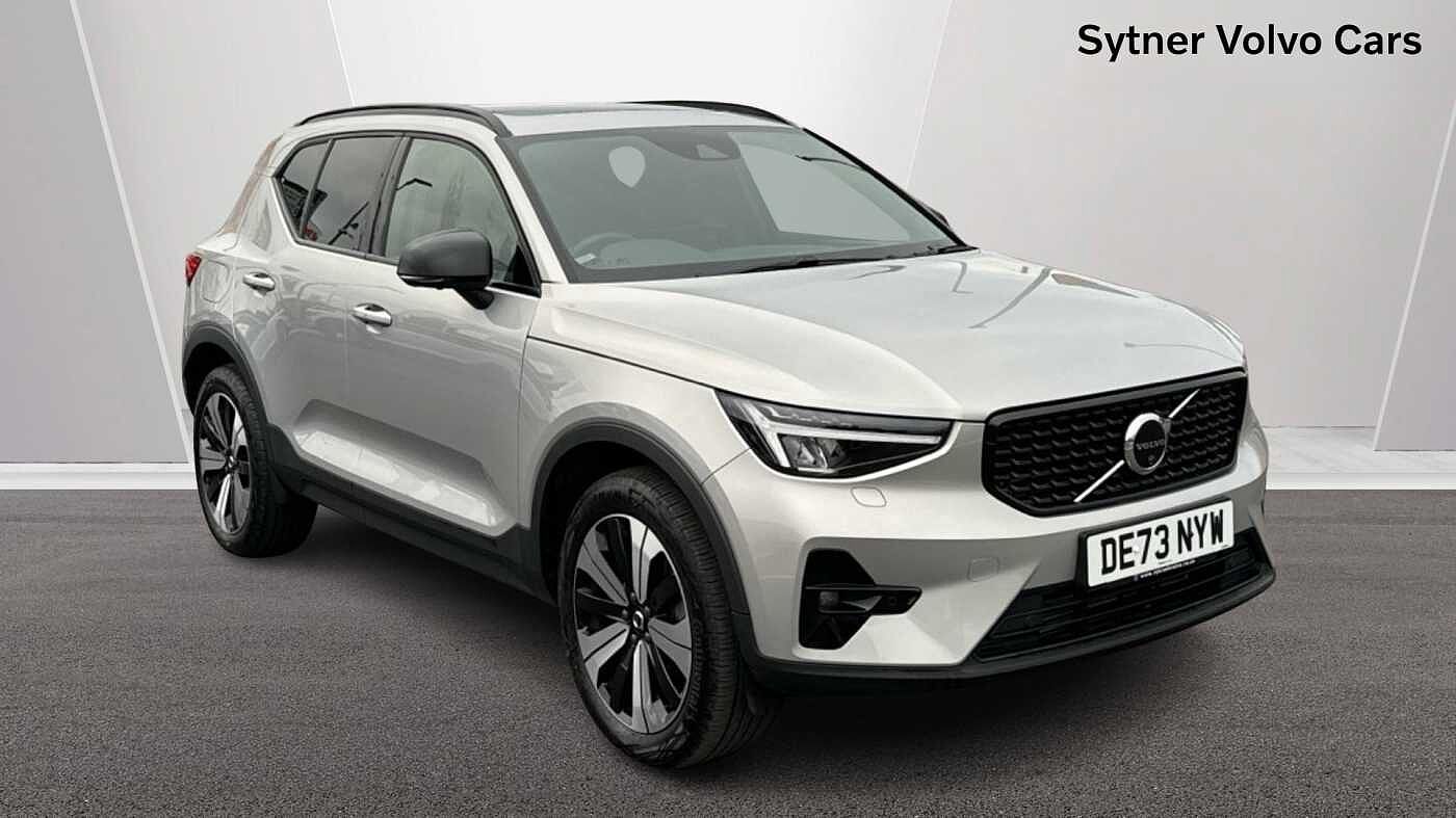 Main listing image - Volvo XC40 Recharge