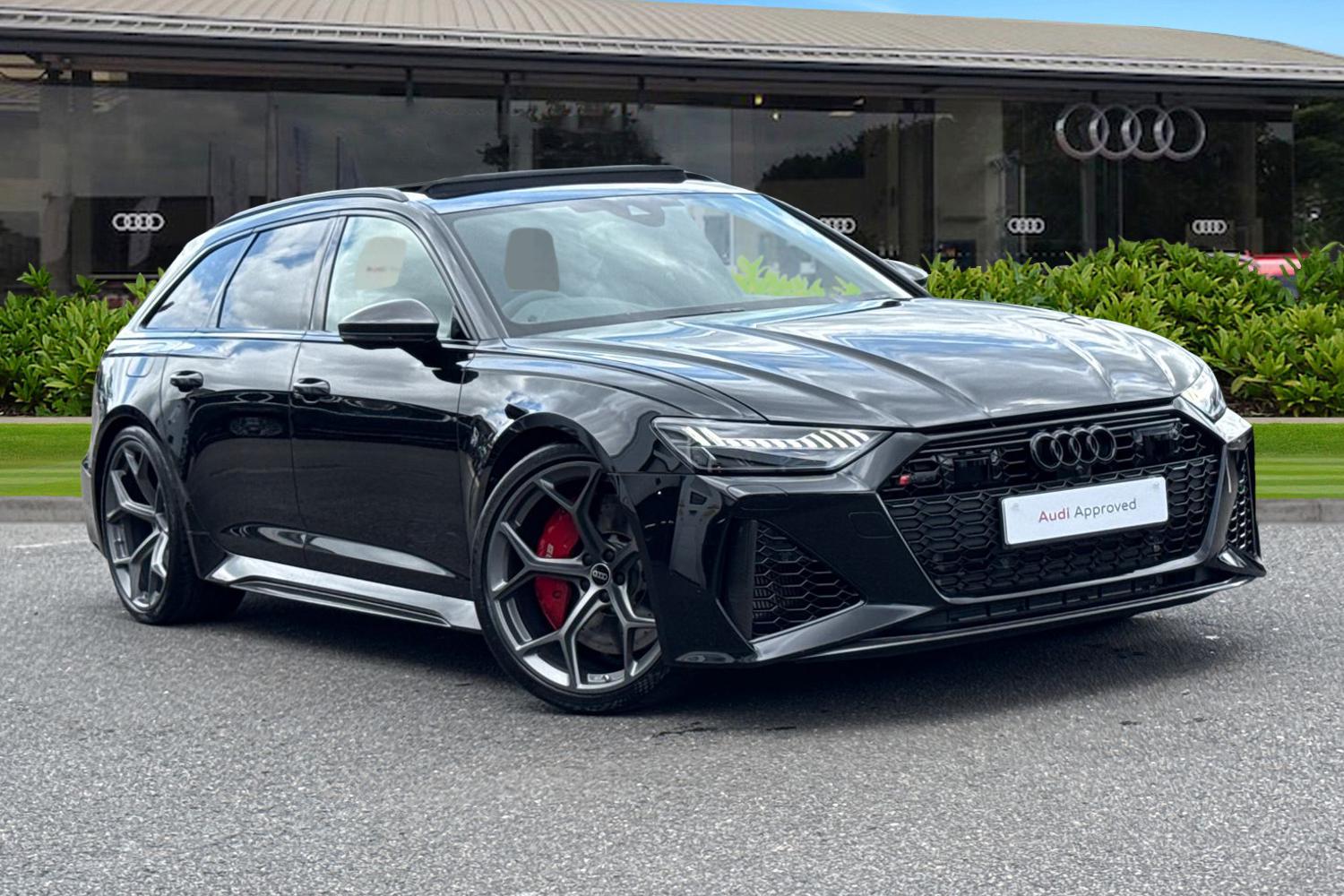 Main listing image - Audi RS6