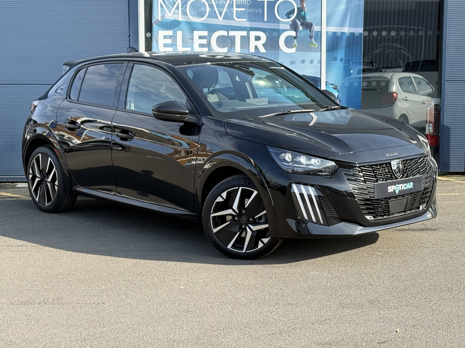 Main listing image - Peugeot 208