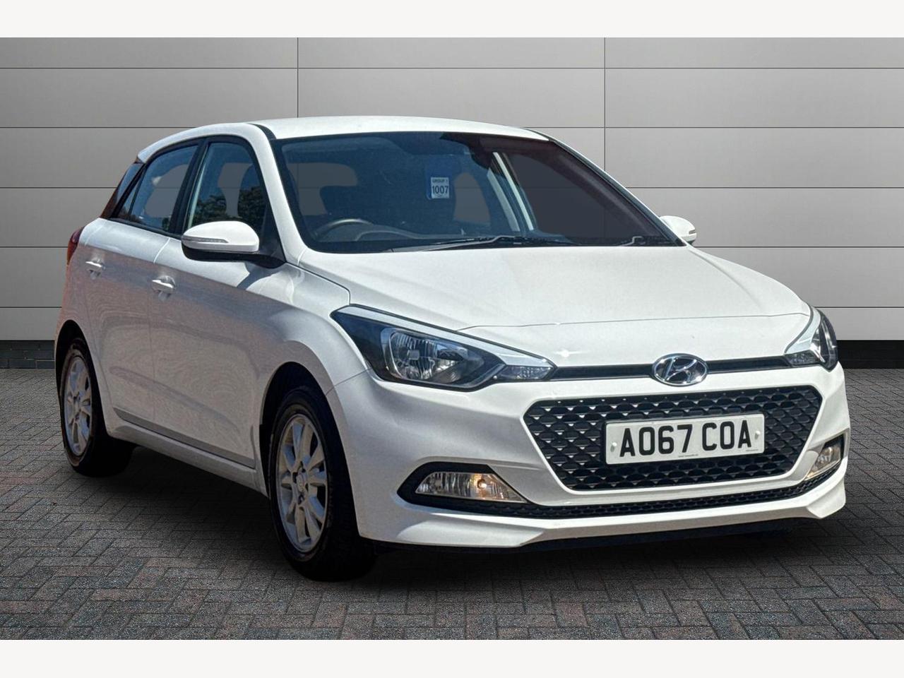 Main listing image - Hyundai i20