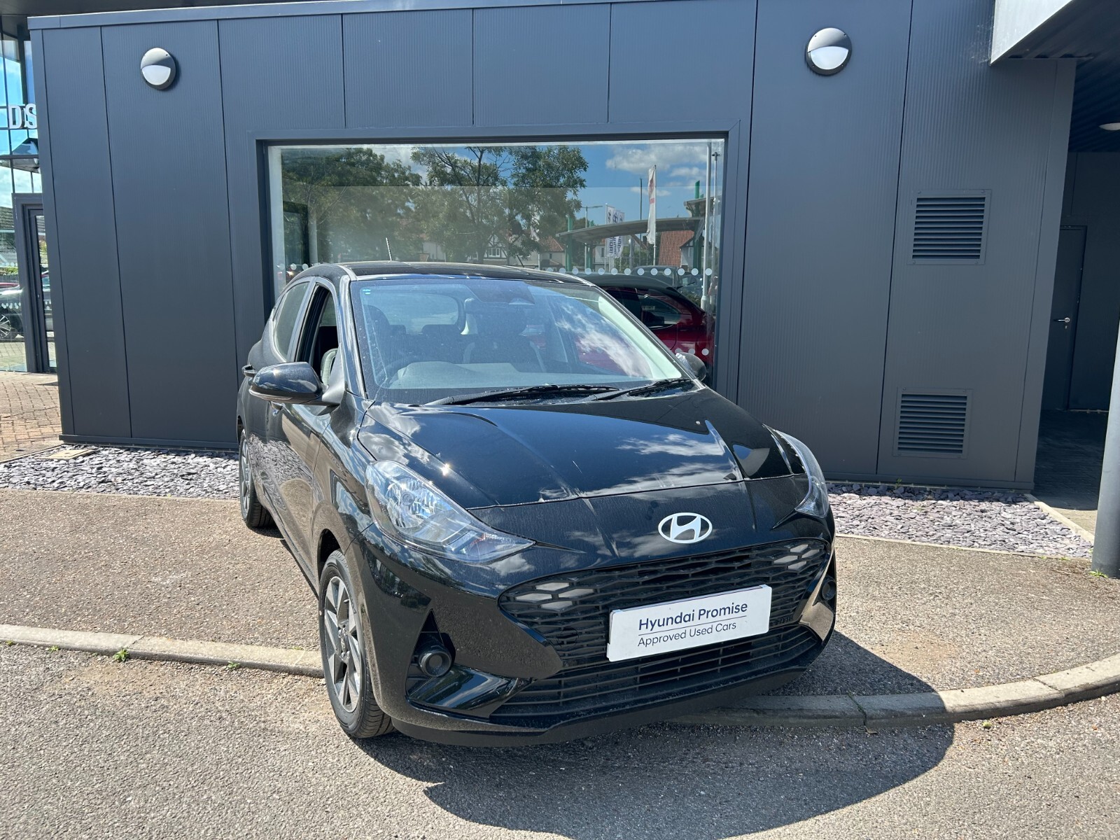 Main listing image - Hyundai i10