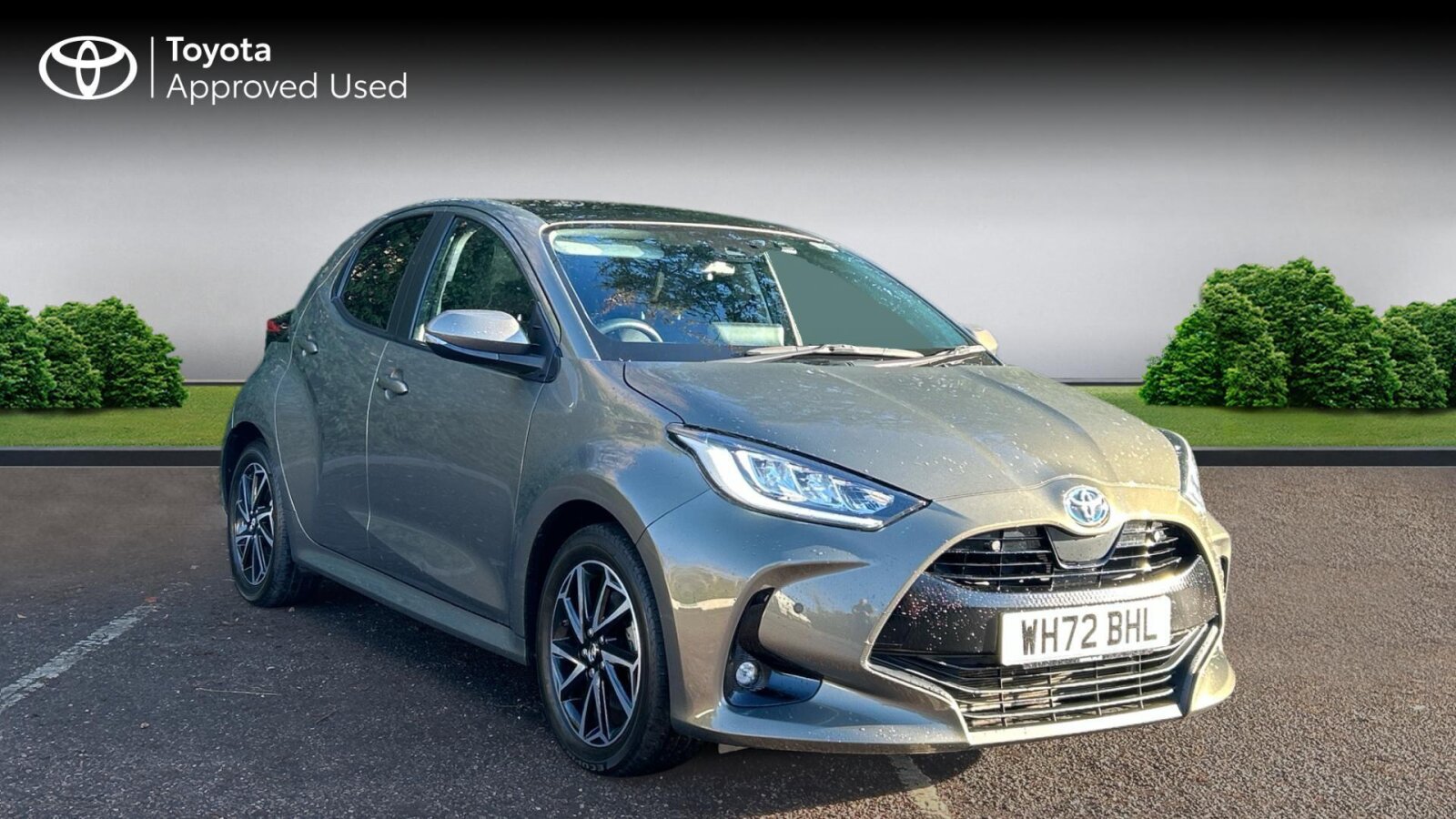 Main listing image - Toyota Yaris