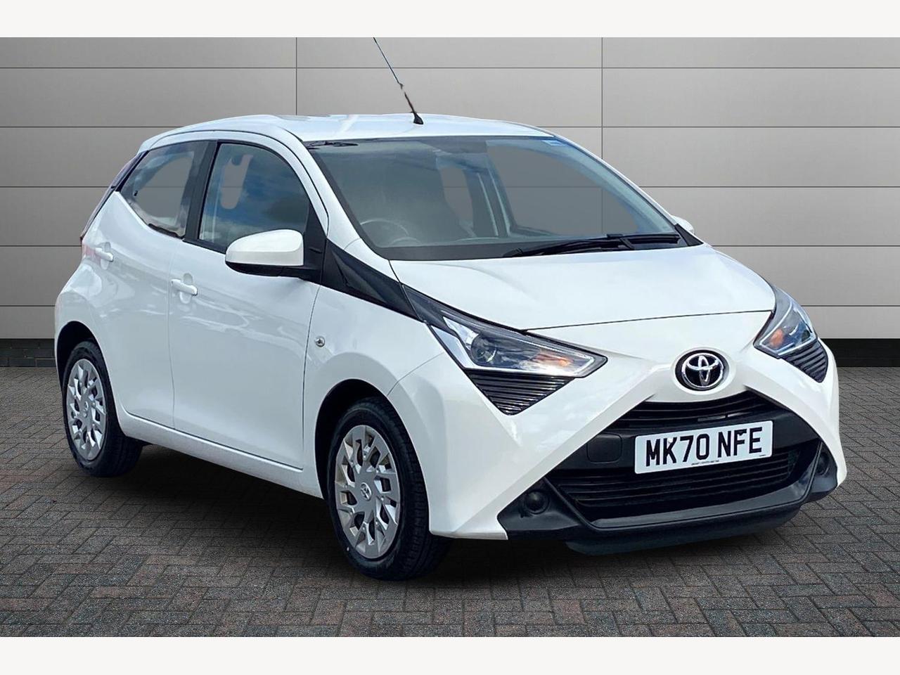 Main listing image - Toyota Aygo