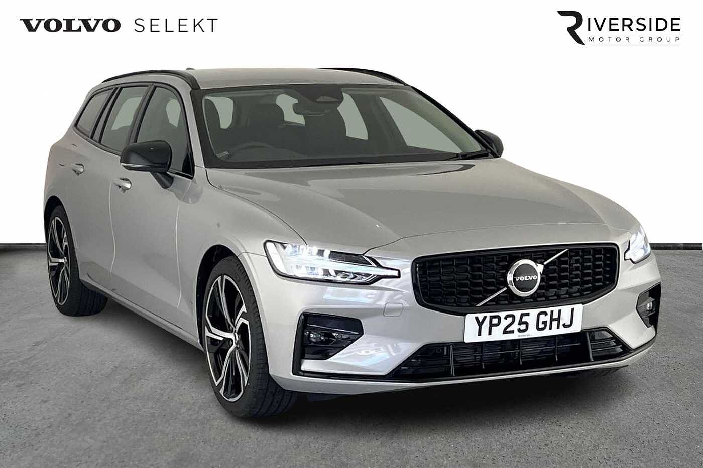 Main listing image - Volvo V60