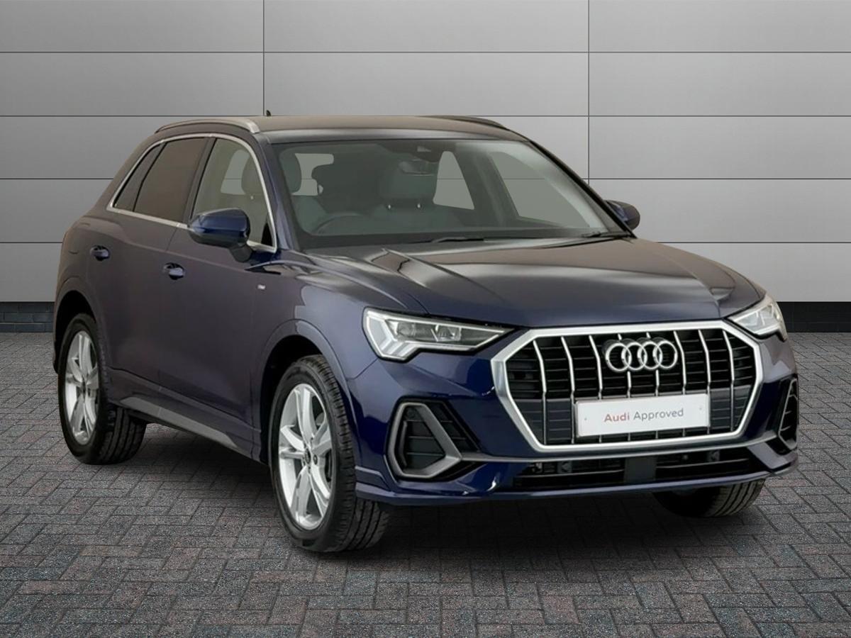 Main listing image - Audi Q3