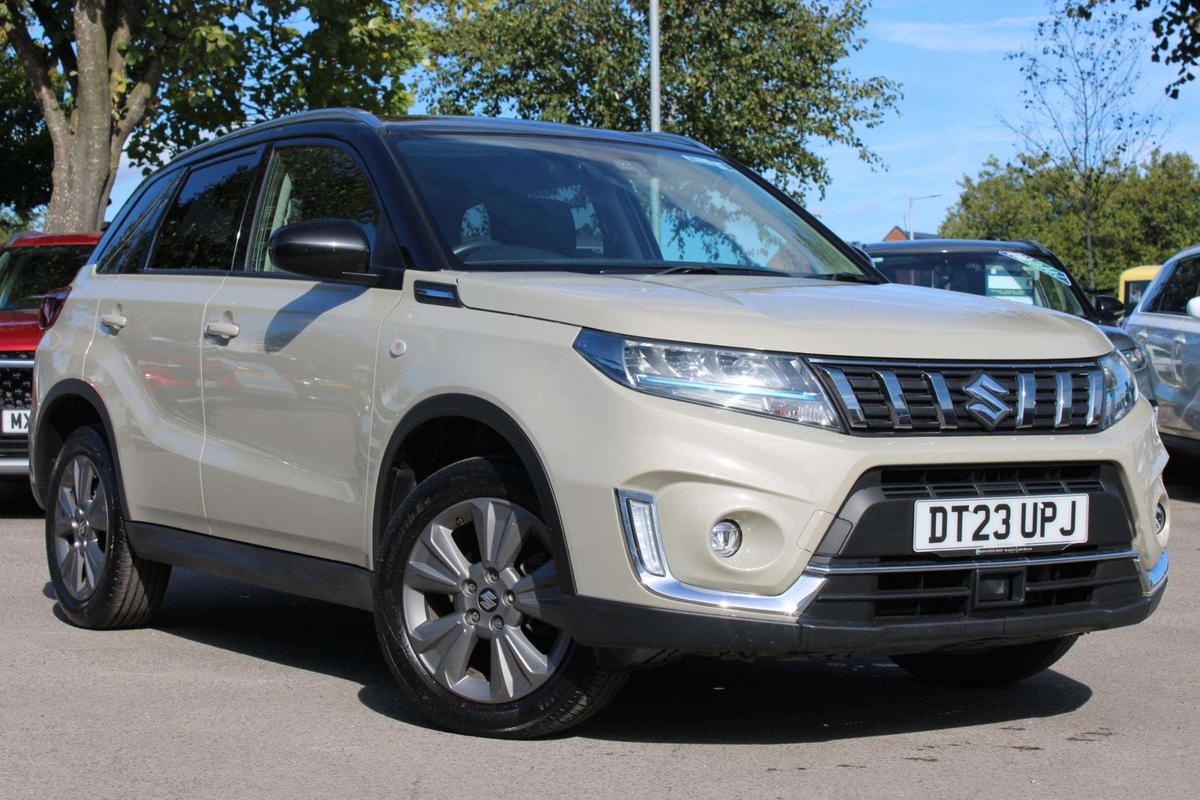 Main listing image - Suzuki Vitara