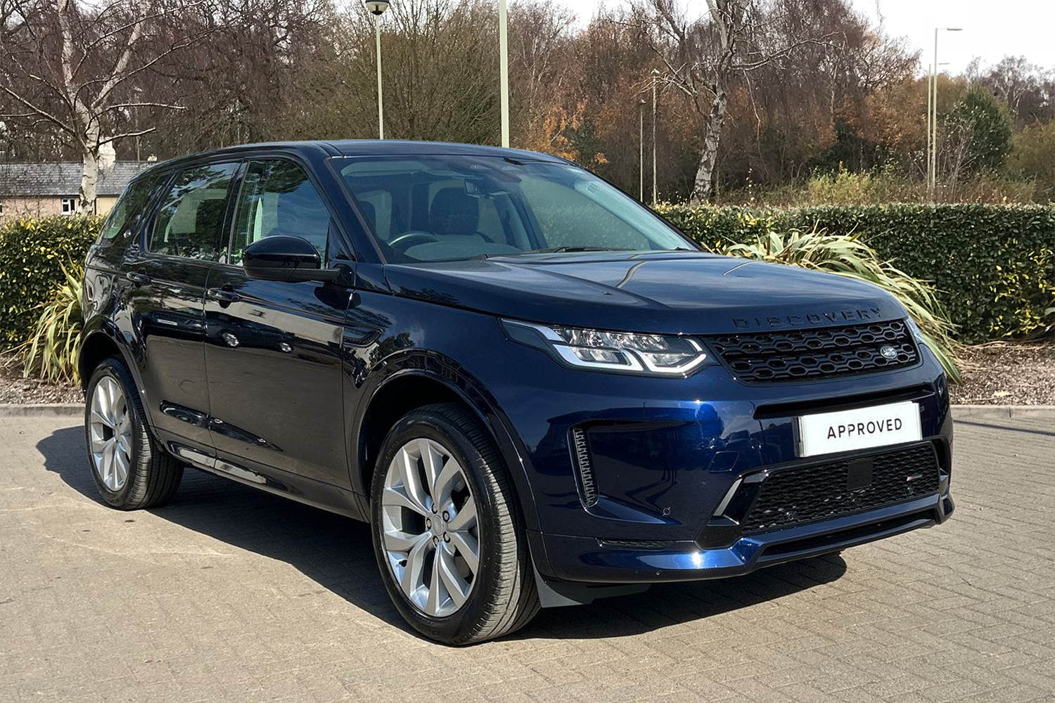 Main listing image - Land Rover Discovery Sport