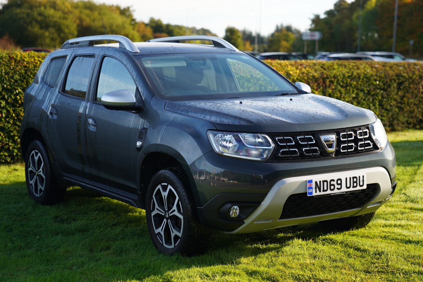 Main listing image - Dacia Duster