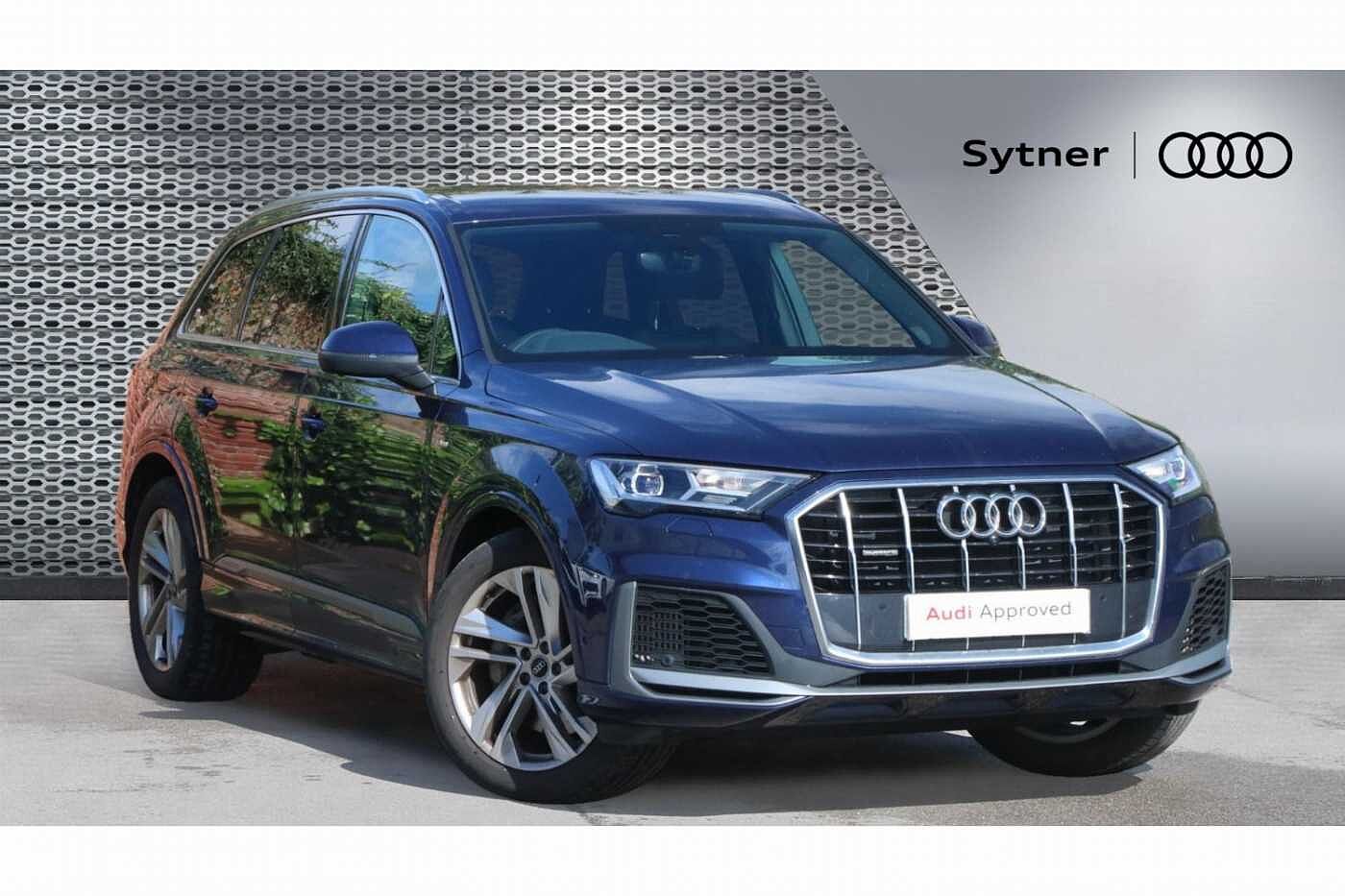 Main listing image - Audi Q7