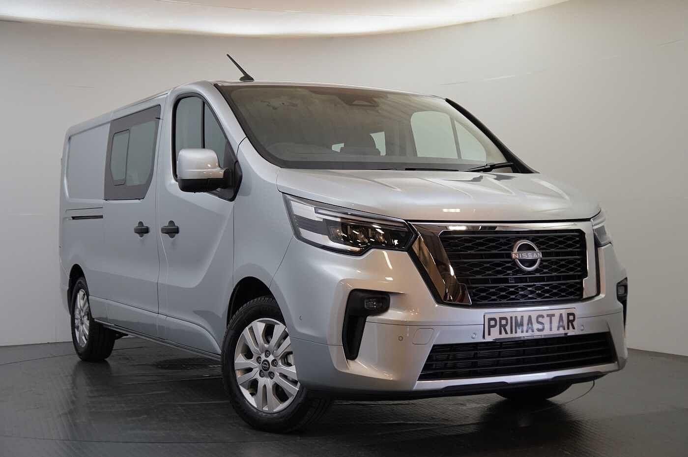 Main listing image - Nissan Primastar