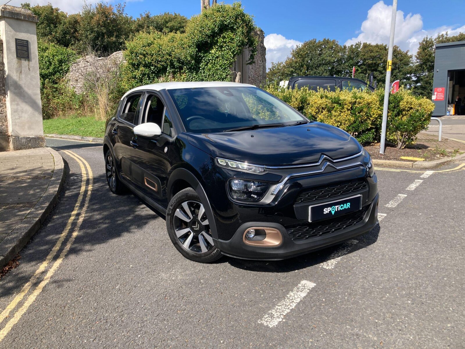 Main listing image - Citroen C3