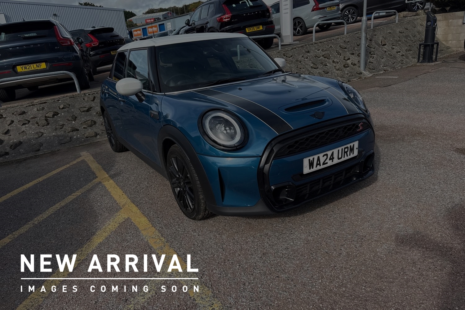 Main listing image - MINI Hatchback