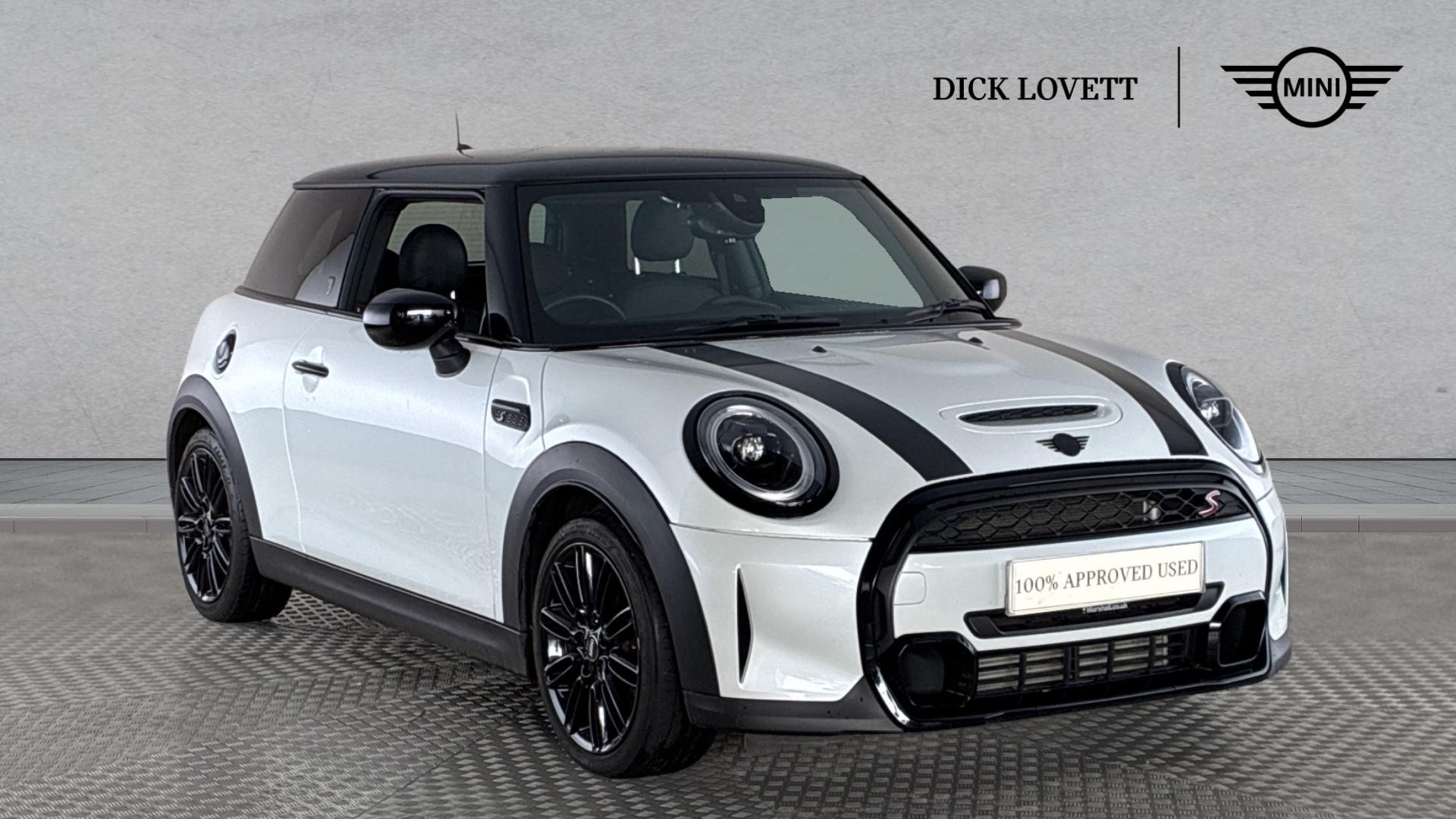 Main listing image - MINI Hatchback