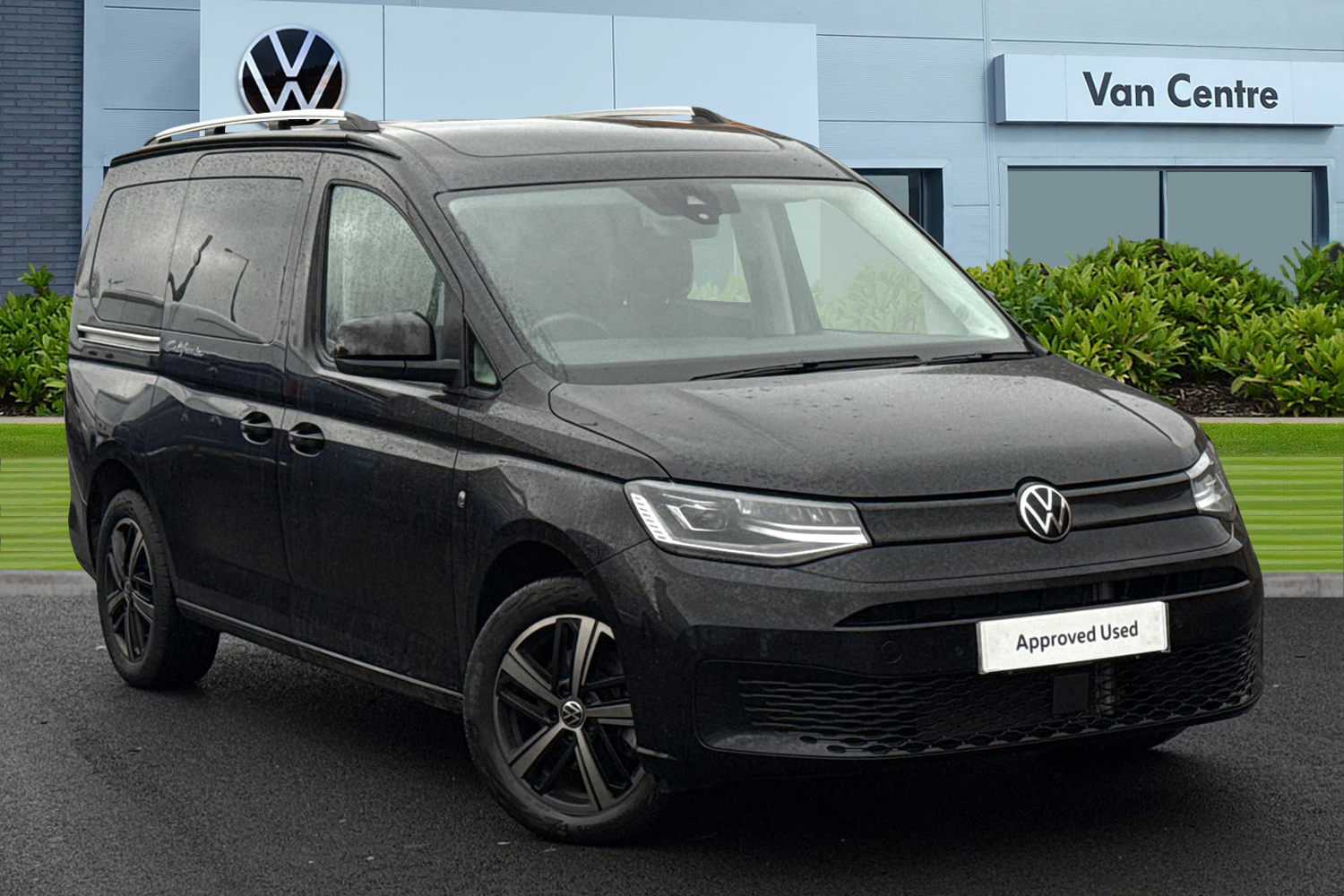 Main listing image - Volkswagen Caddy California Maxi