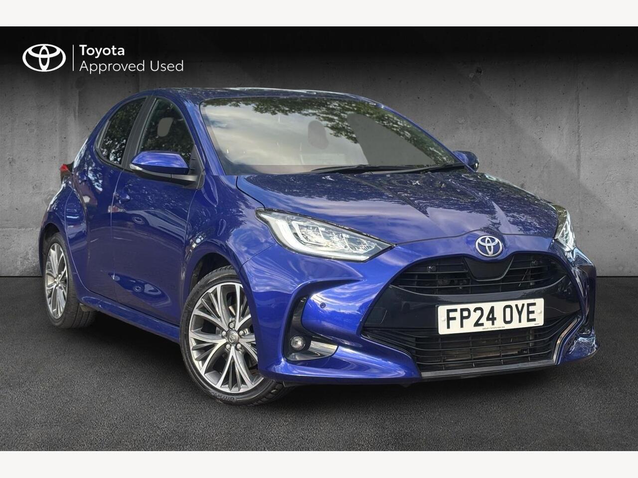 Main listing image - Toyota Yaris