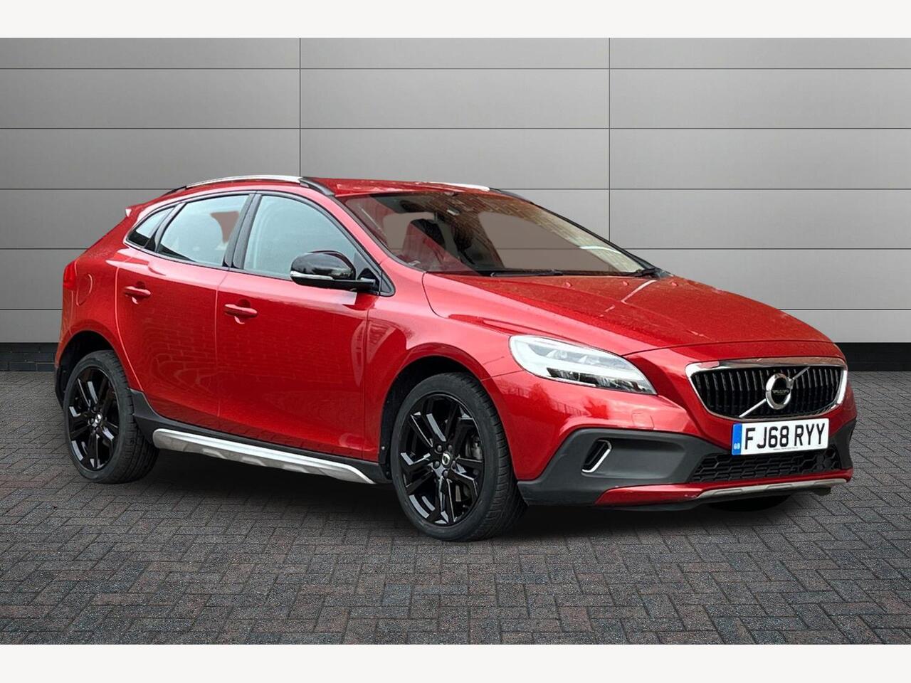 Main listing image - Volvo V40 Cross Country