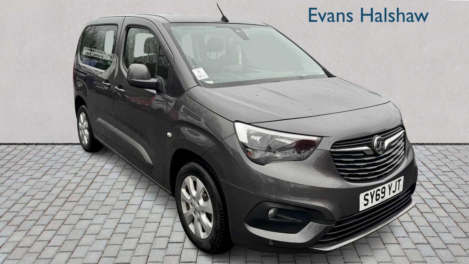 Main listing image - Vauxhall Combo Life