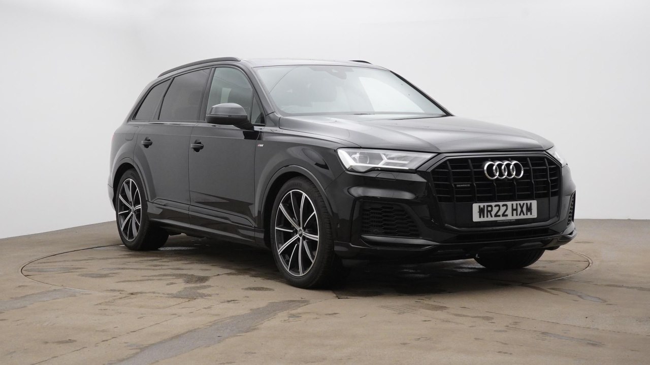 Main listing image - Audi Q7