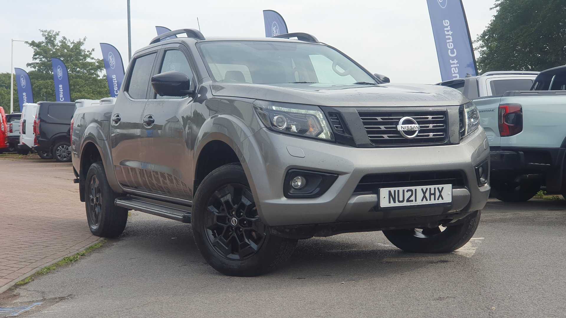 Main listing image - Nissan Navara