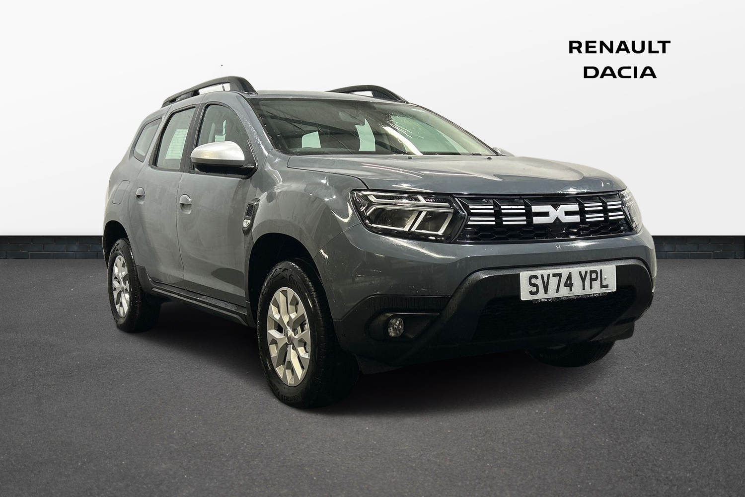 Main listing image - Dacia Duster