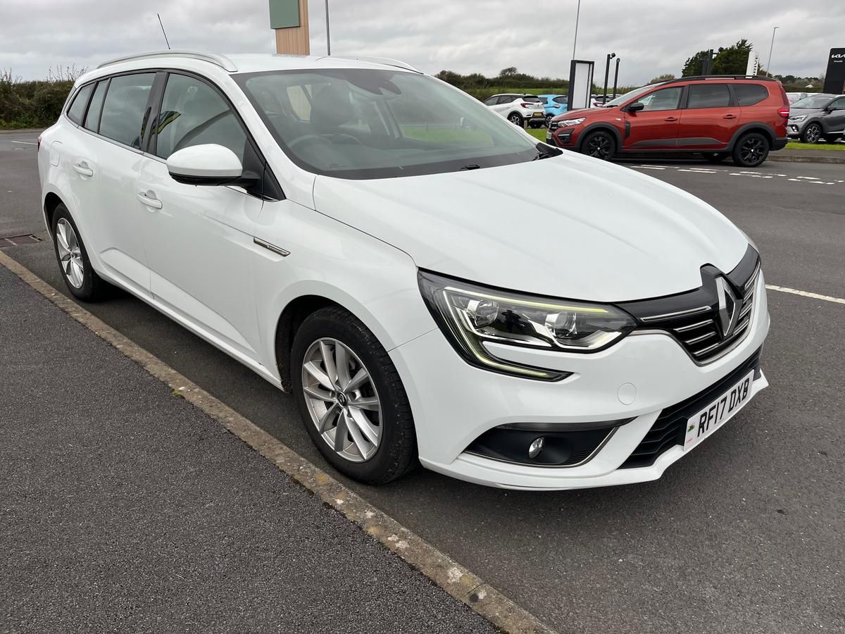 Main listing image - Renault Megane Sport Tourer