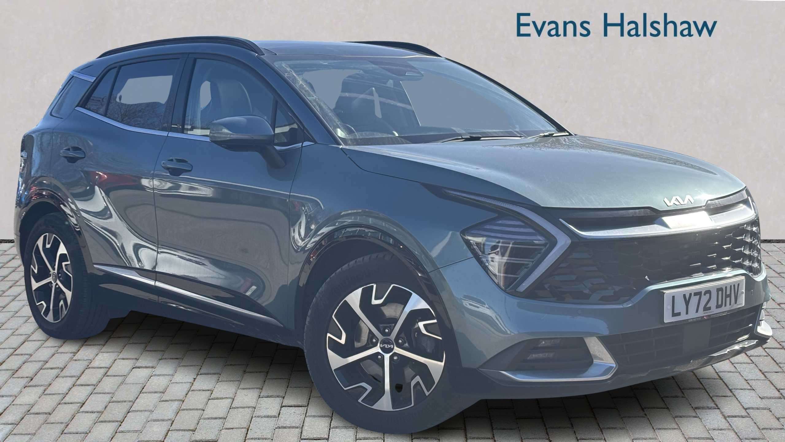 Main listing image - Kia Sportage