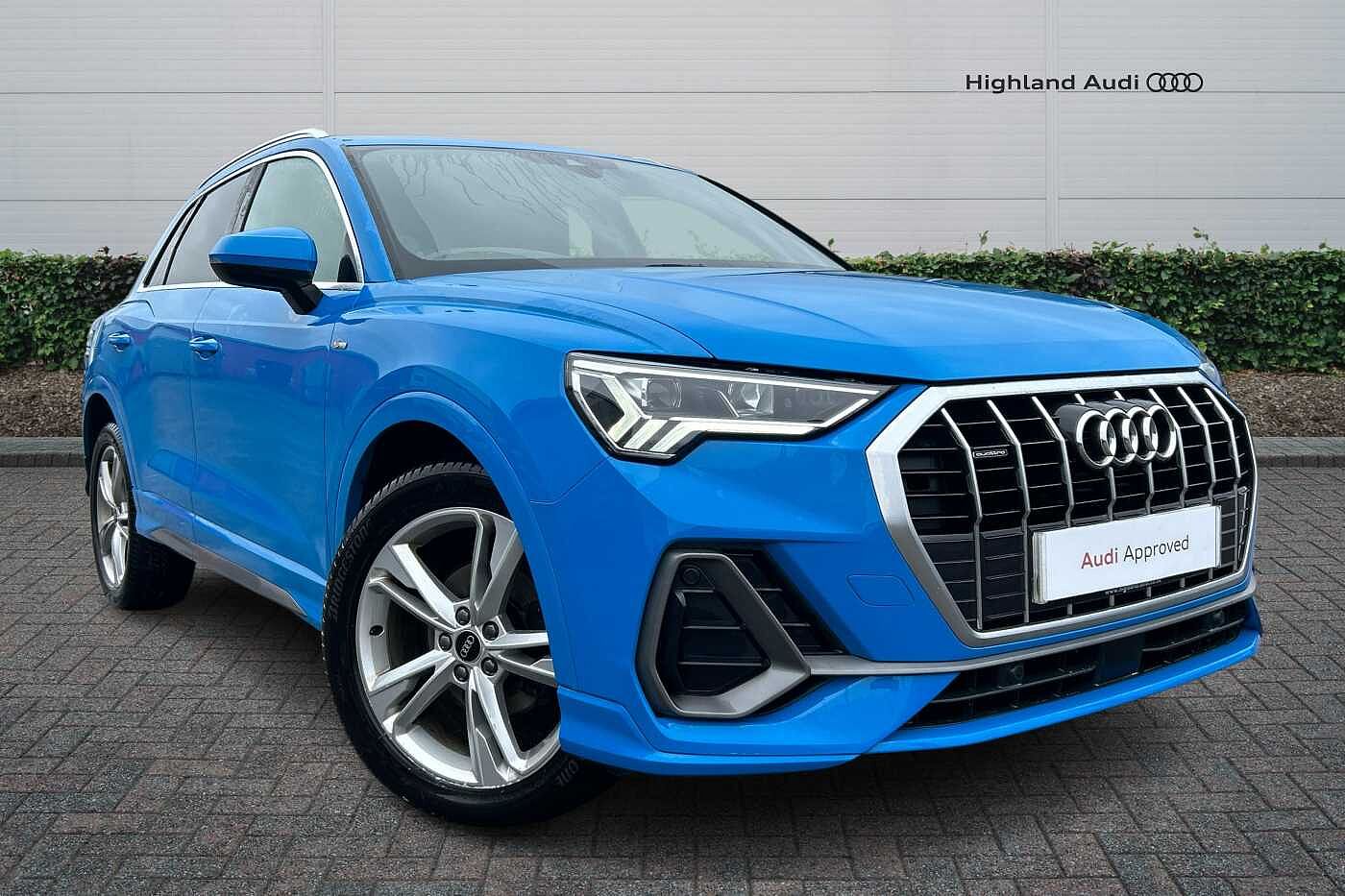 Main listing image - Audi Q3