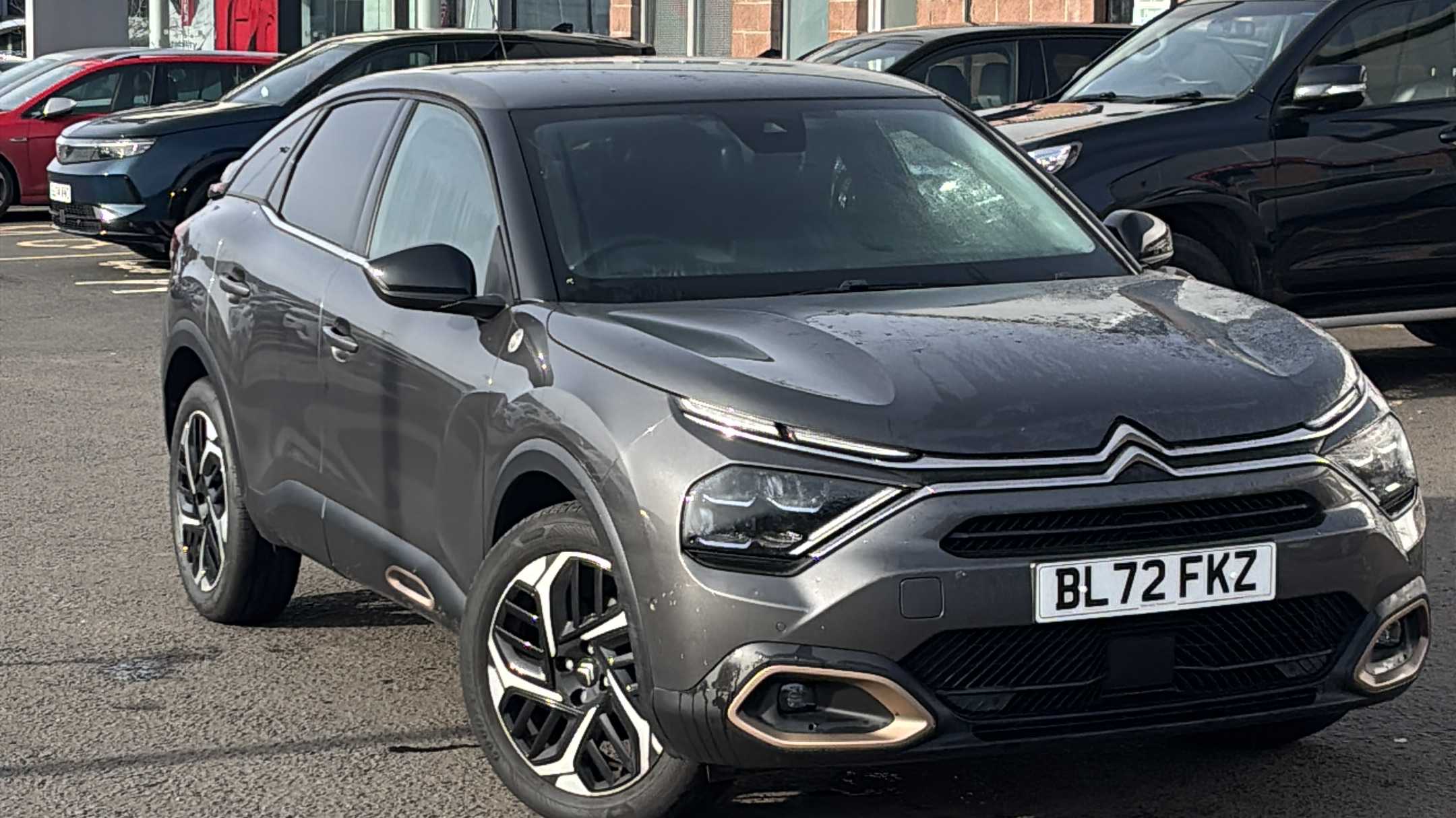 Main listing image - Citroen C4