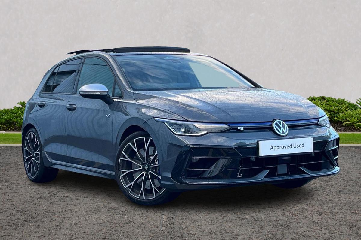 Main listing image - Volkswagen Golf