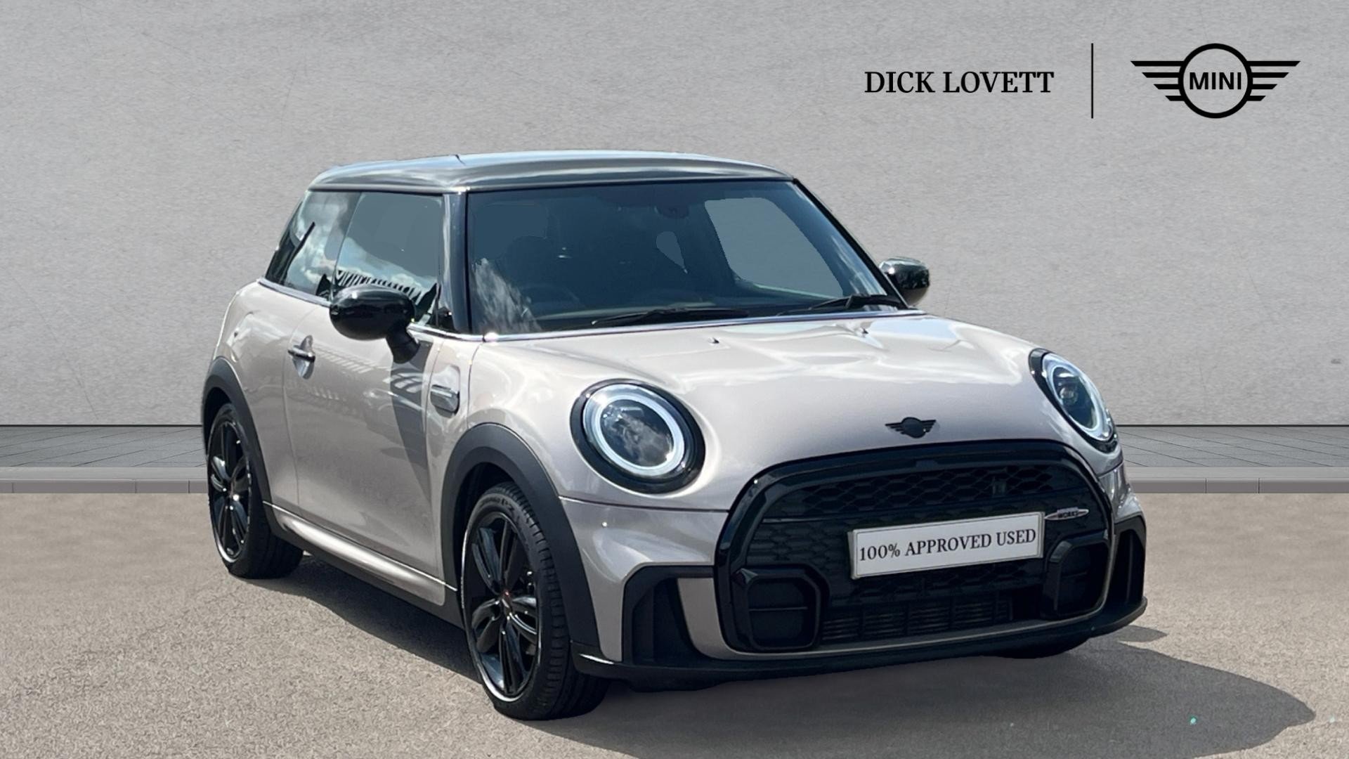 Main listing image - MINI Hatchback